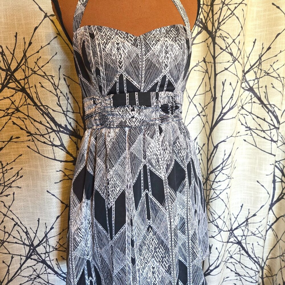 VINTAGE Guess brand tie-neck halter mini sundress